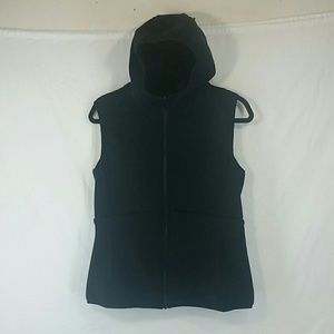 The North Face women's large reversible hooded ves